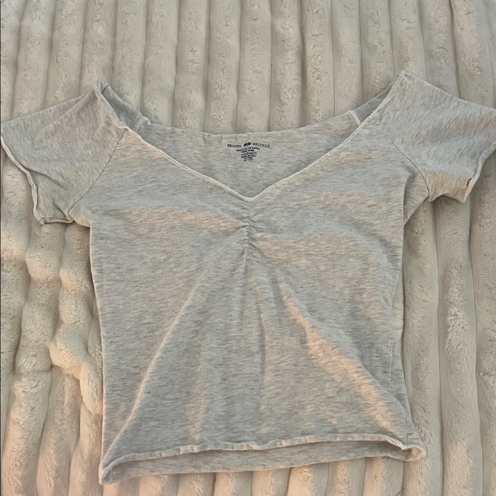 Brandy Melville light gray top one size fits all